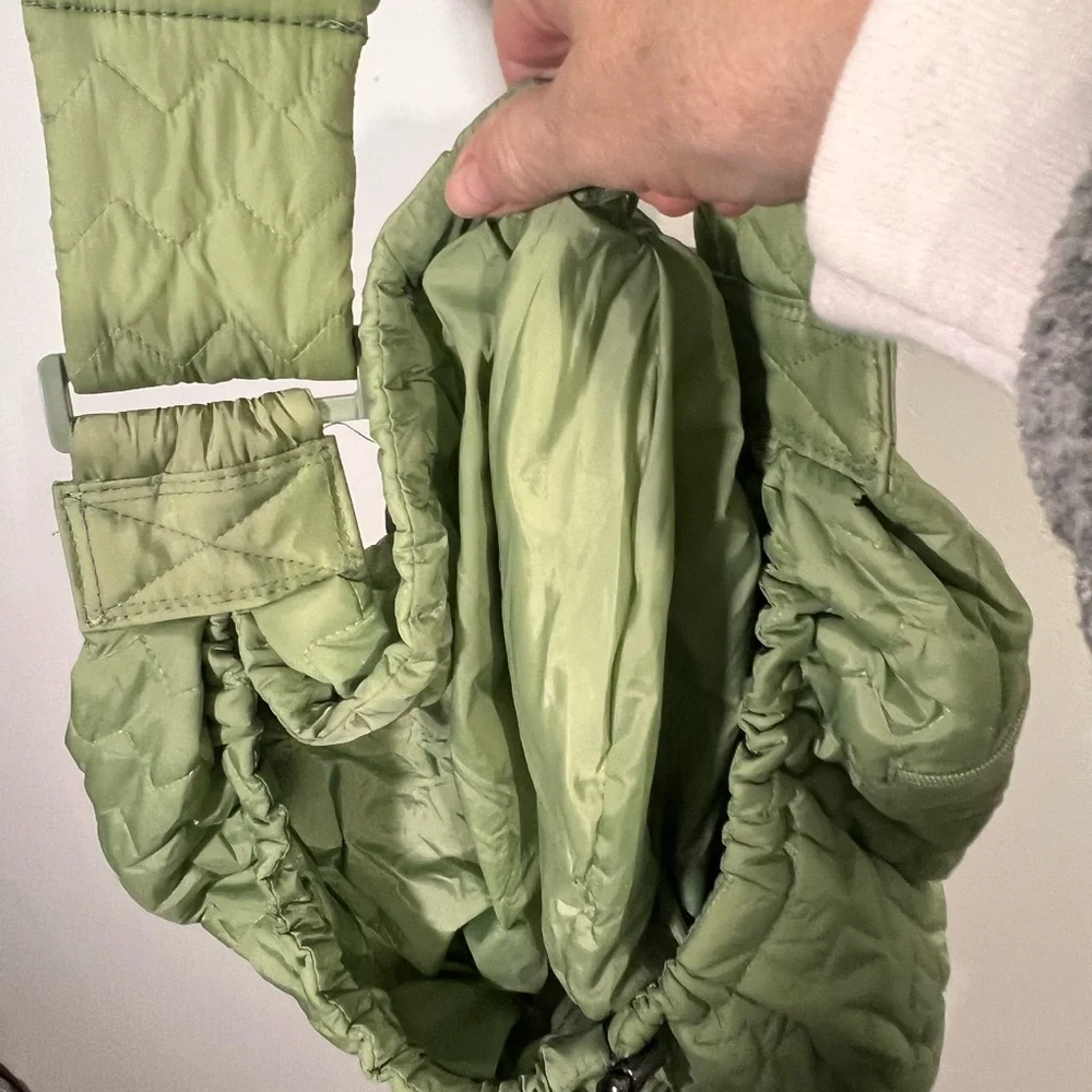 Top Paw Green Quilted Pet Sling - 0S - Smaller Dog
